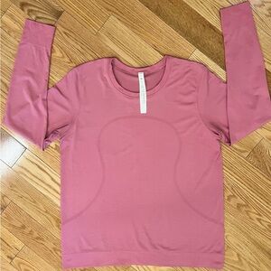 Lululemon size 10 swiftly tech